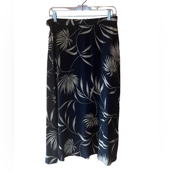 1990s Jones New York 100% Silk‎ Skirt - Picture 1 of 3
